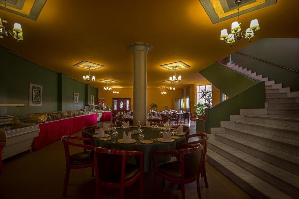 Adham Compound Hotel คิง มาริอุท ภายนอก รูปภาพ